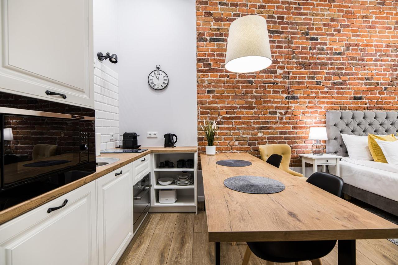 Attractive Apartment Oldtown Near Thetrain Station Krasków Exterior foto